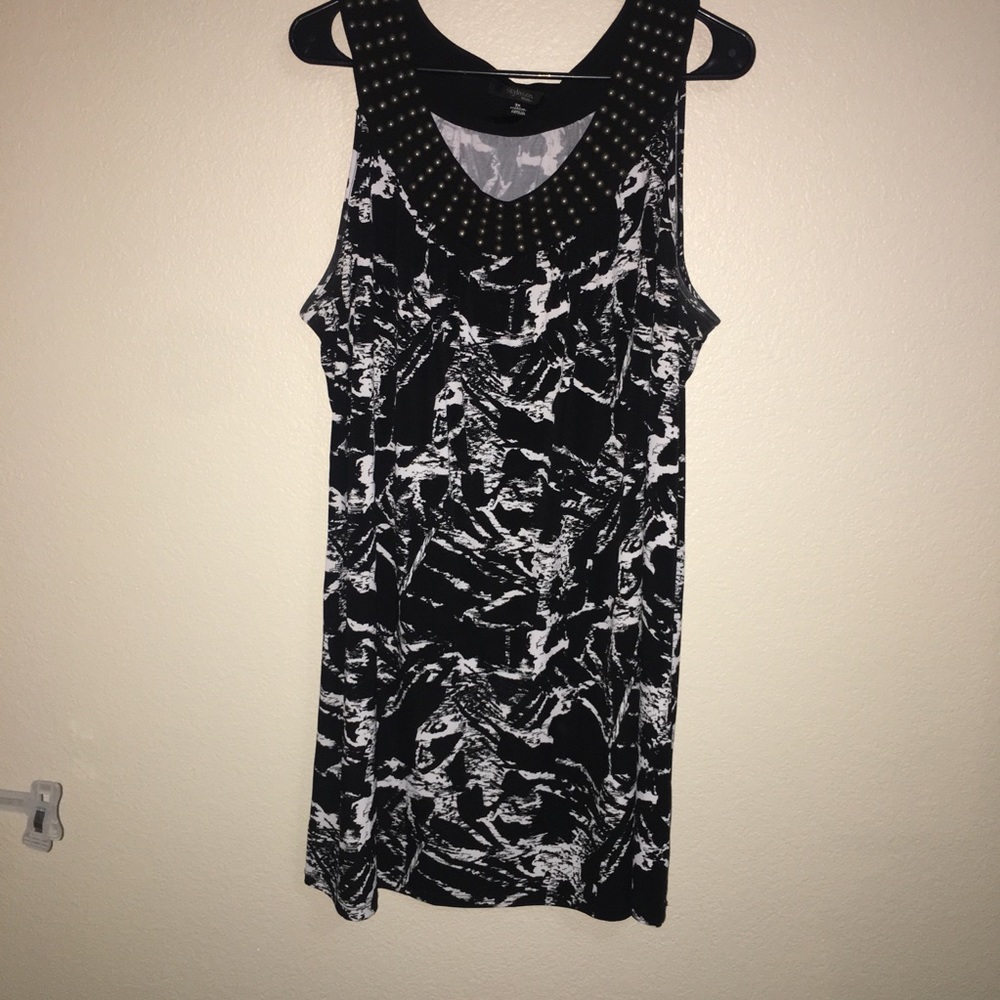 Style&co Woman 3x Black & White Sleeveless Top